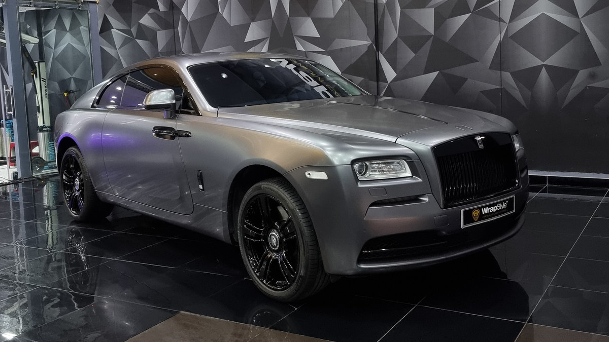 Rolls-Royce Wraith - Grey Wrap - cover